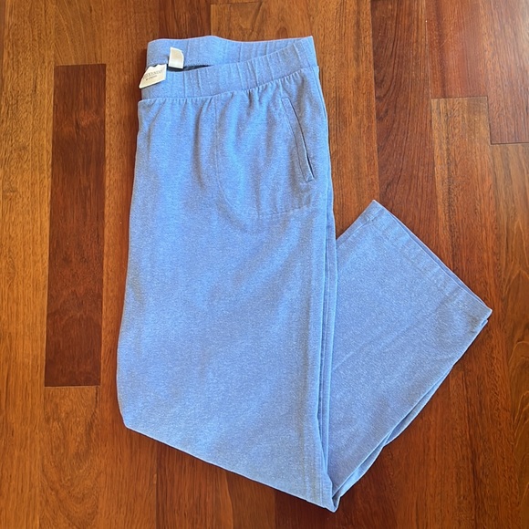 Chicos sweatsuit - Picture 8 of 12